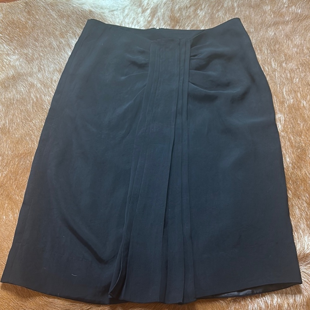 Veronika Maine Black Knee-Length Pencil Skirt